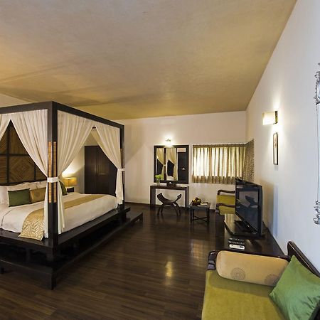 The Windflower Resort & Spa, Mysore Bagian luar foto