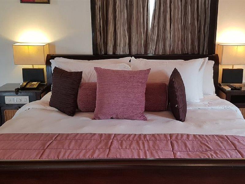 The Windflower Resort & Spa, Mysore Bagian luar foto