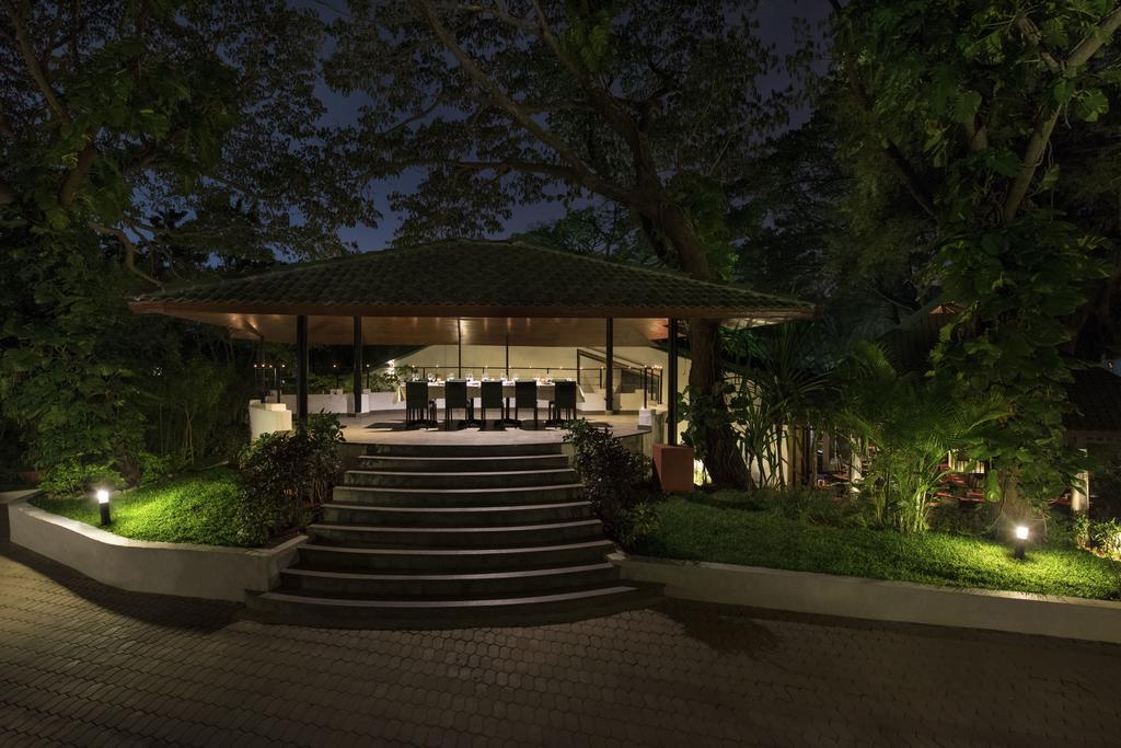 The Windflower Resort & Spa, Mysore Bagian luar foto
