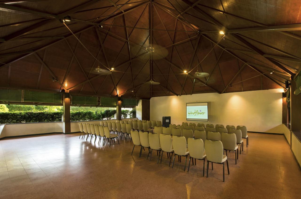 The Windflower Resort & Spa, Mysore Bagian luar foto